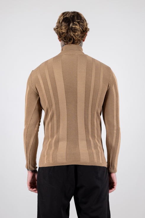 Forstline Turtleneck In Brown