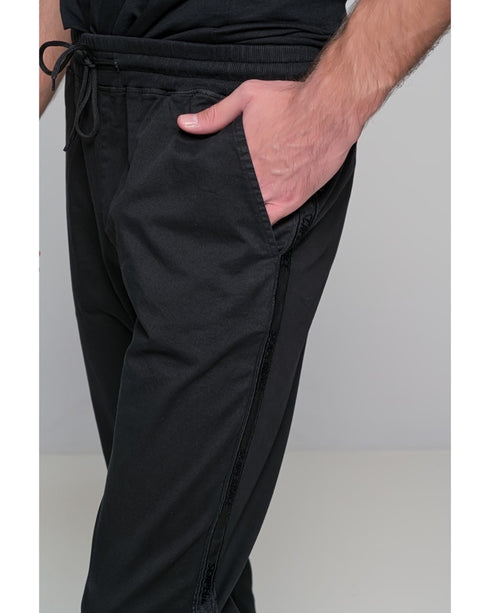 Set Scape - Total Black