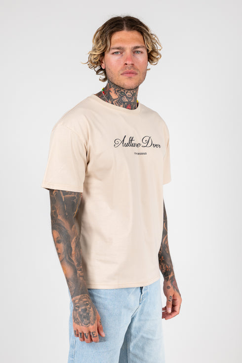 T-SHIRT CULTURE OVER A2516