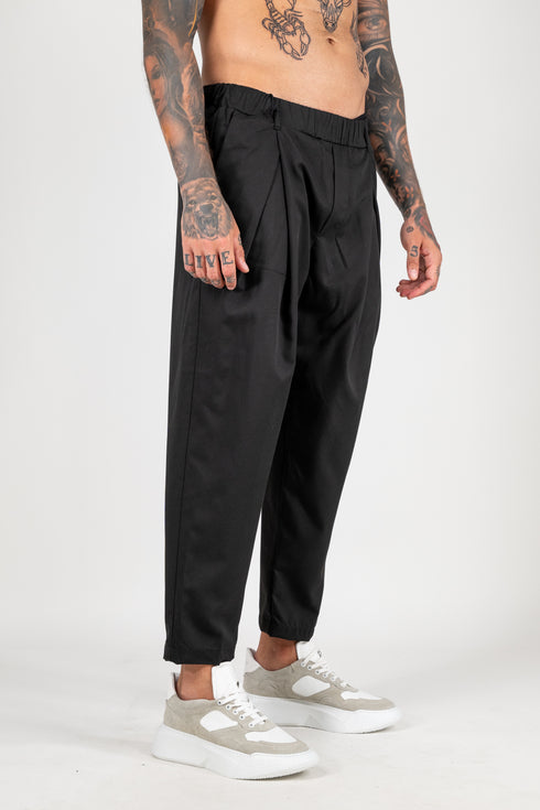 JW BLACK BALLOON PANTS WITH PINCE GL2677